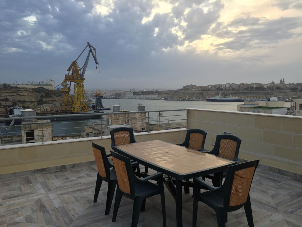 Senglea Apartments Bagian luar foto